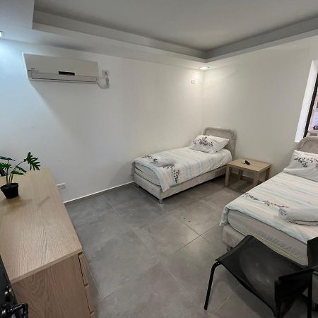 Laila'S Boutique Apartment Haifa Luaran gambar