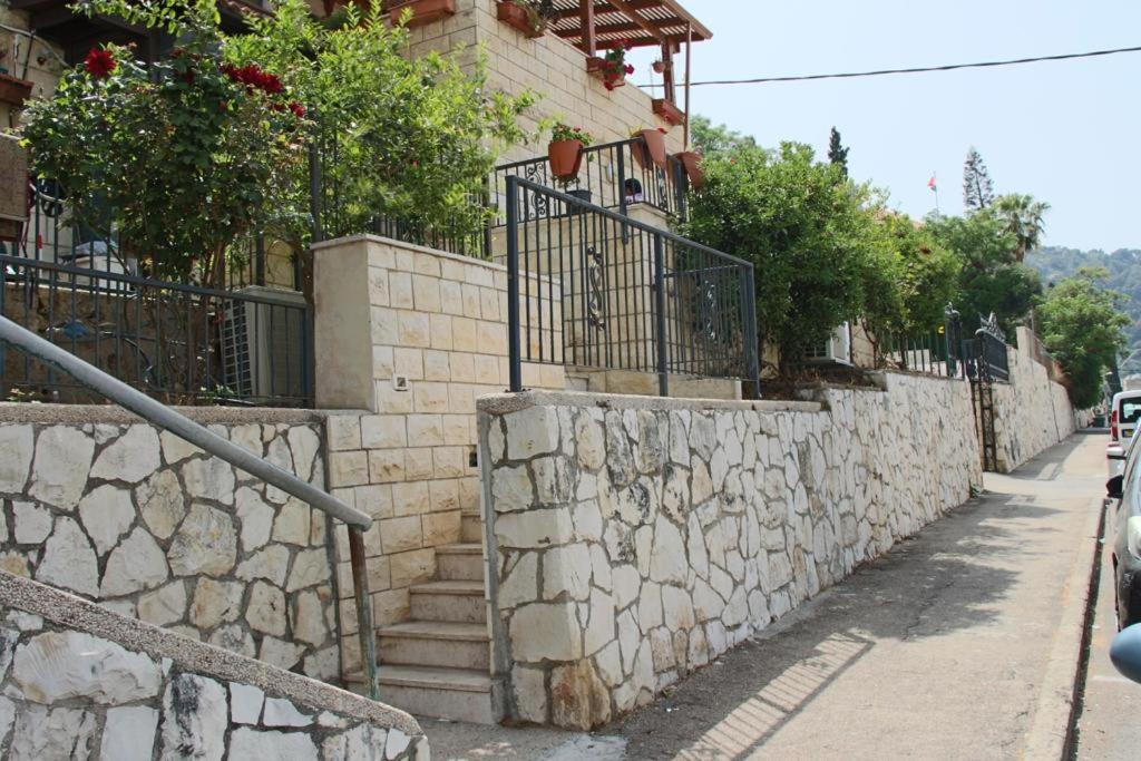 Laila'S Boutique Apartment Haifa Luaran gambar